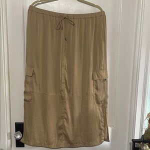 Cupio Beige Midi Skirt